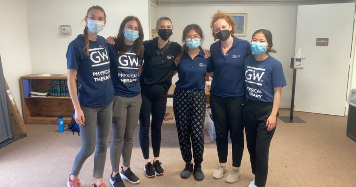 Students from DPT Class of 2023 pose after their first successful foot screening clinic