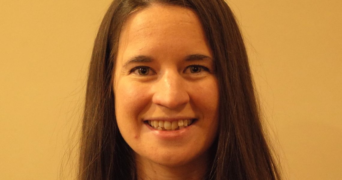 Headshot of Stephanie Hiser 