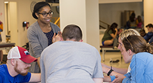 PT residents working in a clinic